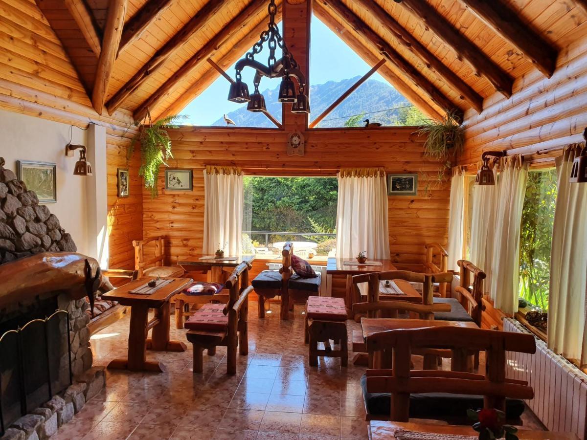 Hosteria Epulen ビージャ・ラ・アンゴストゥーラ エクステリア 写真